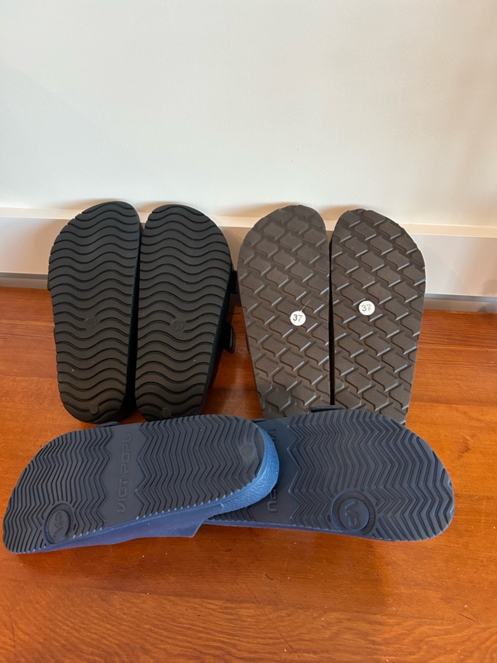 Lot of 3 pairs two-strap sandals never worn Size 37 summer footwear NWOT - Picture 2 of 5